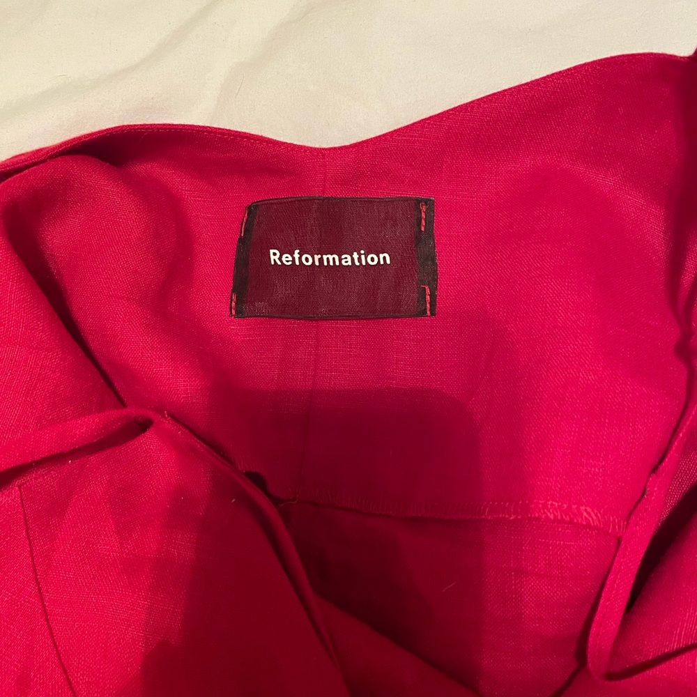 Reformation Strawberry Top - Picture 3 of 4